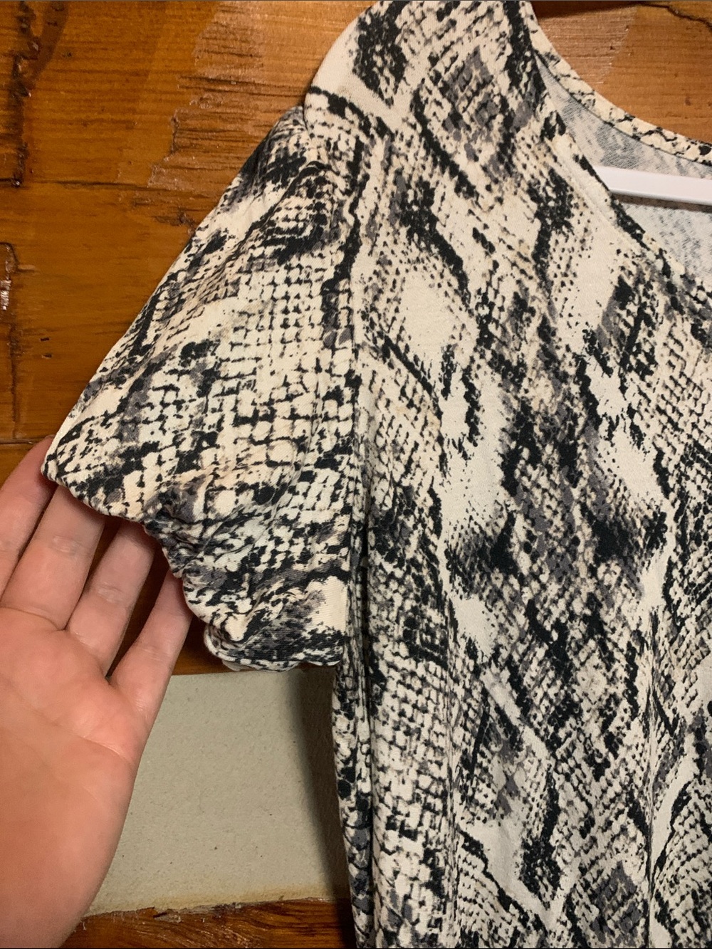 Maurices nwt snakeskin tee - Picture 2 of 3